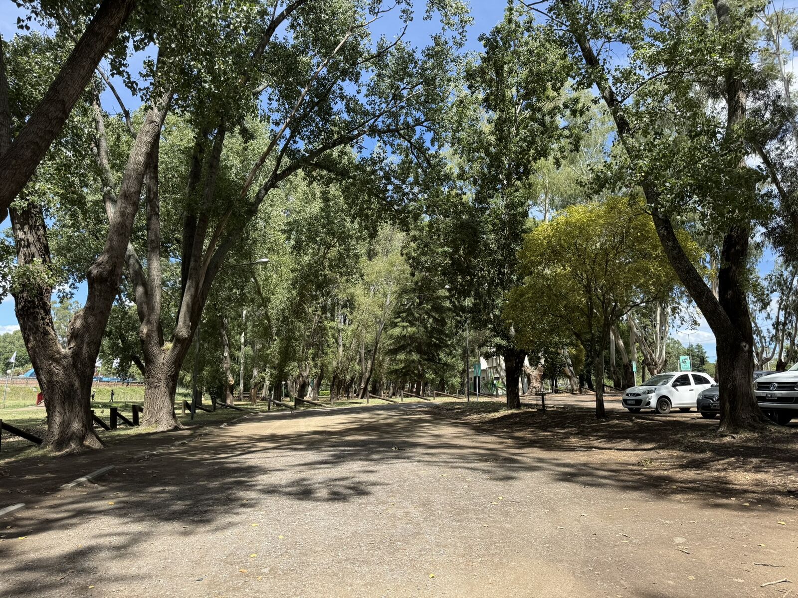 Paseo de los Españoles - Sector Sur del Lago